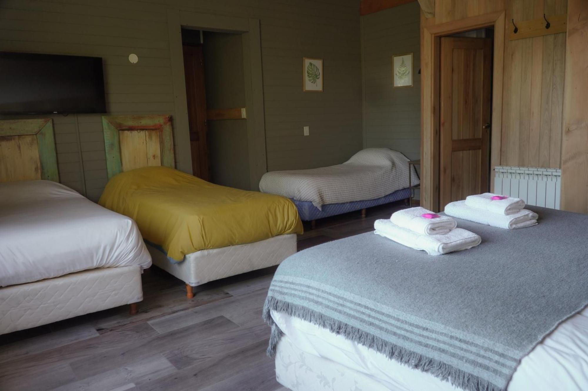 Hosteria Las Cumbres Вила ла Ангостура Екстериор снимка