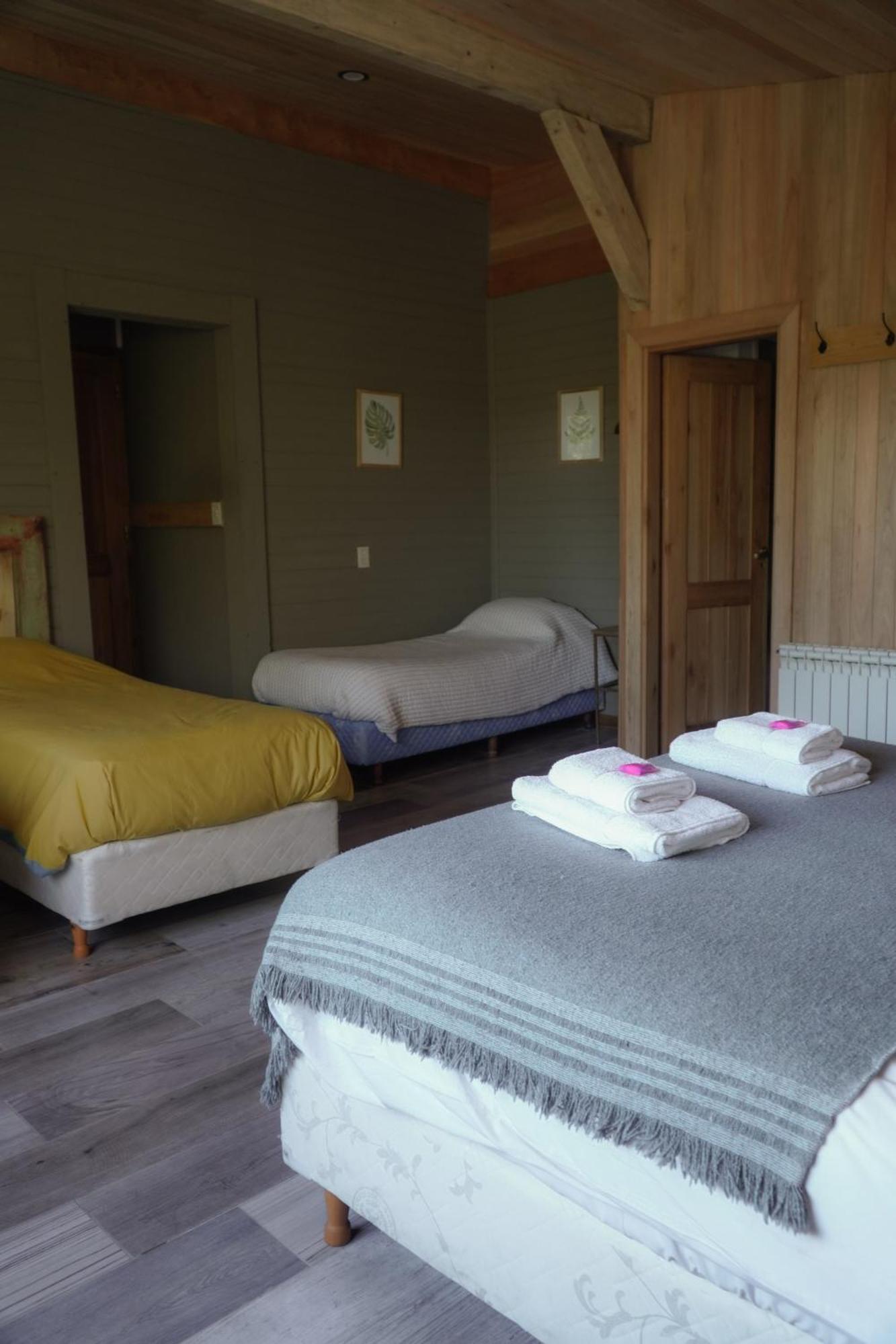 Hosteria Las Cumbres Вила ла Ангостура Екстериор снимка