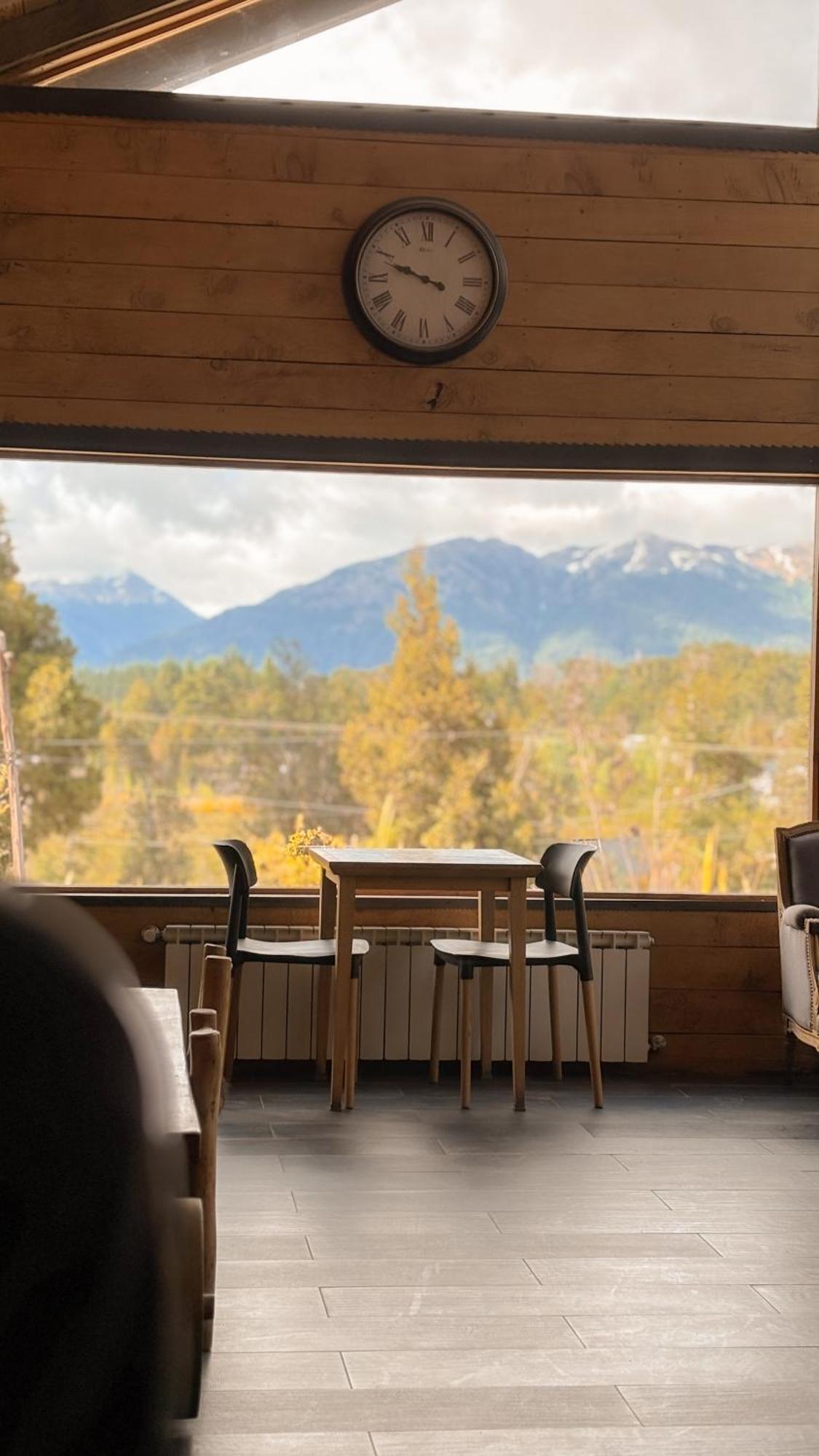 Hosteria Las Cumbres Вила ла Ангостура Екстериор снимка