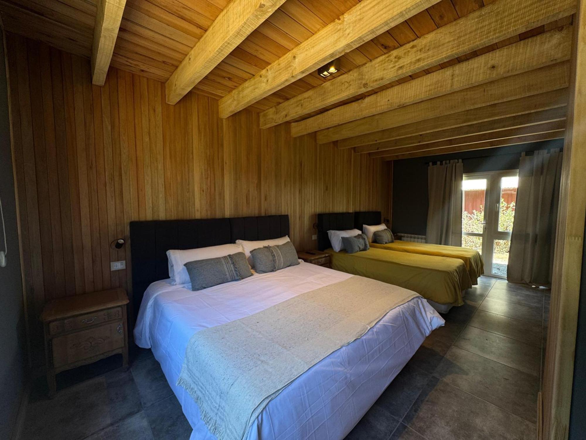 Hosteria Las Cumbres Вила ла Ангостура Екстериор снимка