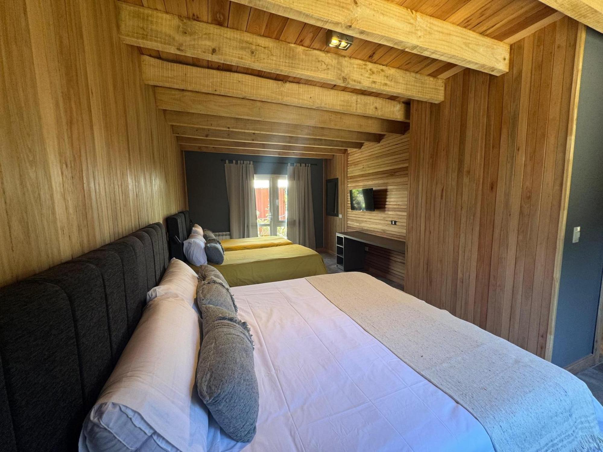 Hosteria Las Cumbres Вила ла Ангостура Екстериор снимка