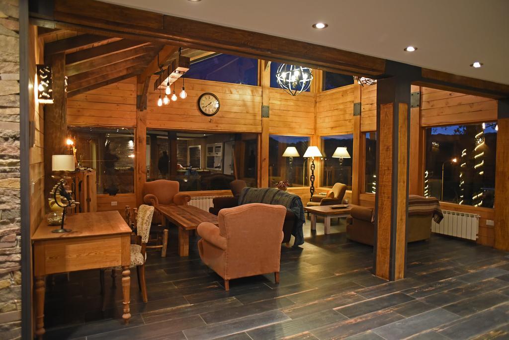 Hosteria Las Cumbres Вила ла Ангостура Екстериор снимка