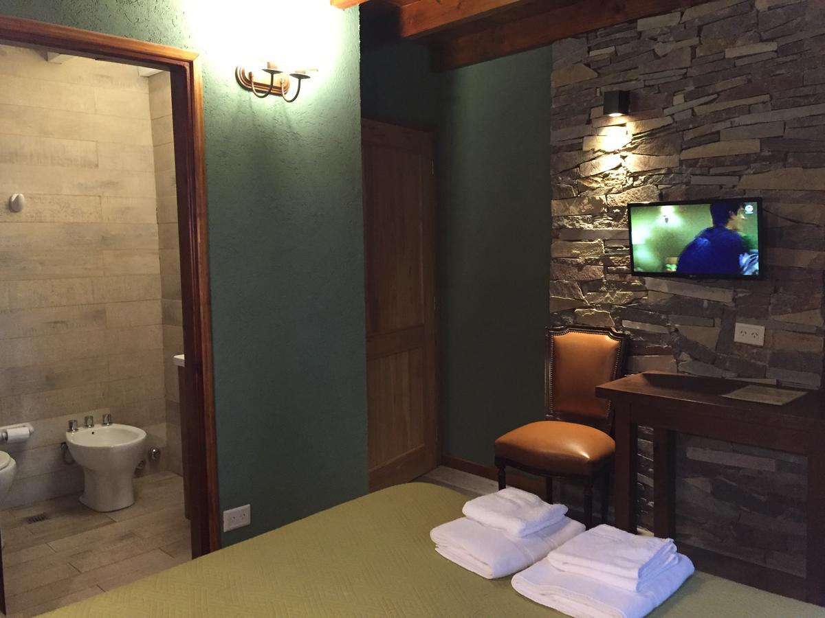 Hosteria Las Cumbres Вила ла Ангостура Екстериор снимка